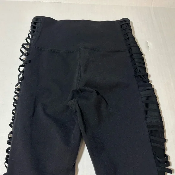 ALO Yoga Prism High-Rise Strappy Leggings - Picture 7 of 9